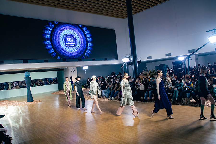 東京国際クルーズターミナル tiit tokyo show 2021　―Wood Message―