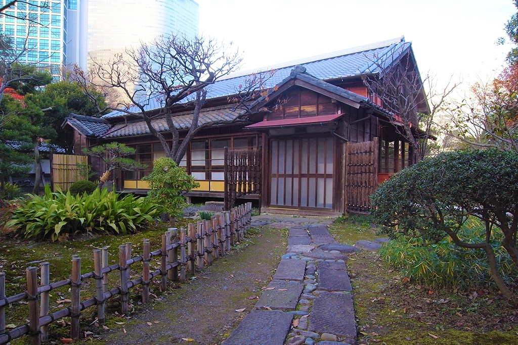 「浜離宮恩賜庭園」の風呂敷ワークショップ体験とネットワーキングの模様 1