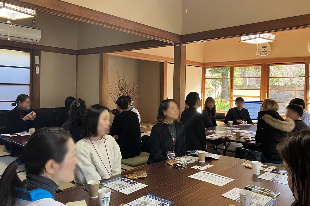 「浜離宮恩賜庭園」の風呂敷ワークショップ体験とネットワーキングの模様 3